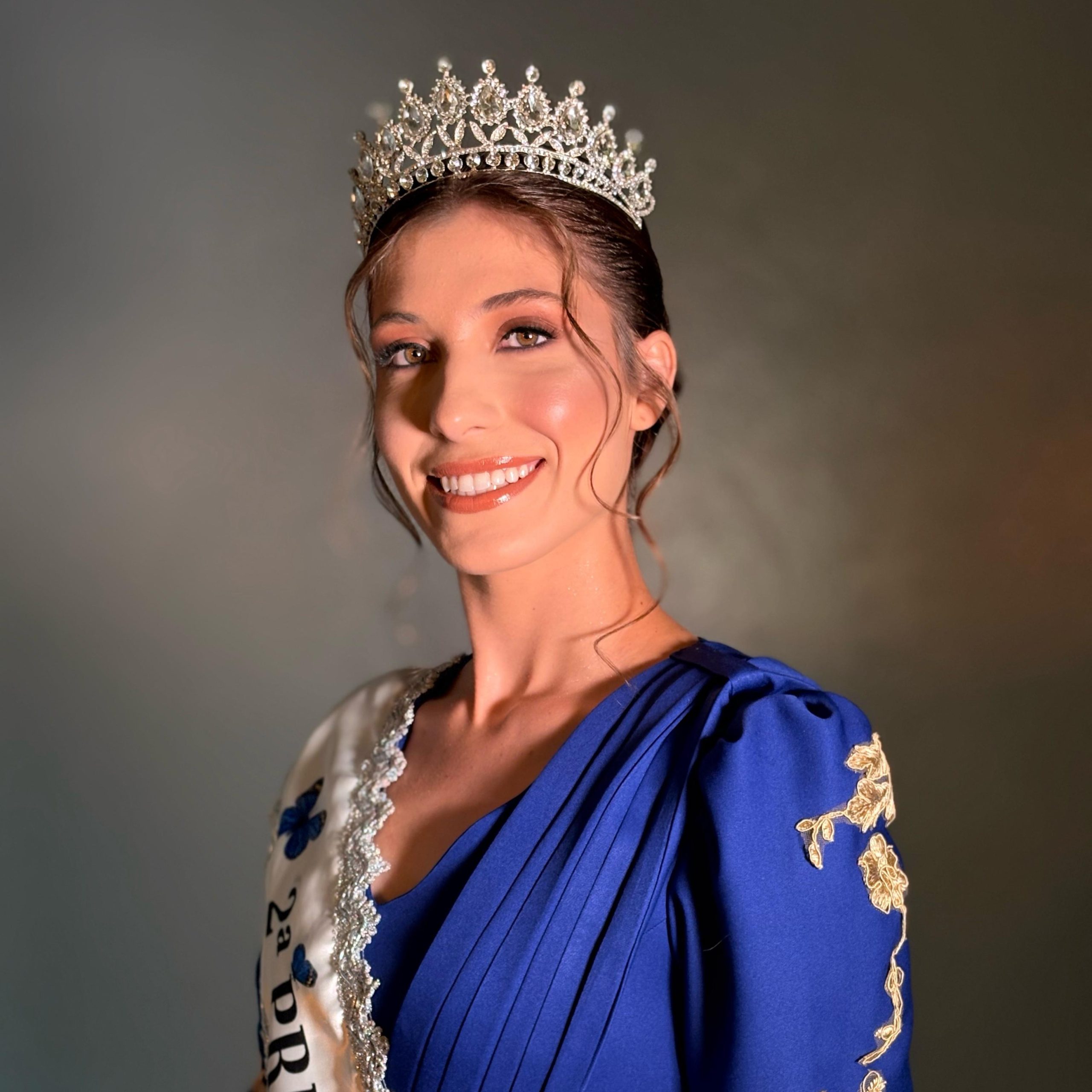 3f06b9e6-1e24-412e-9702-f2a91e785c1d